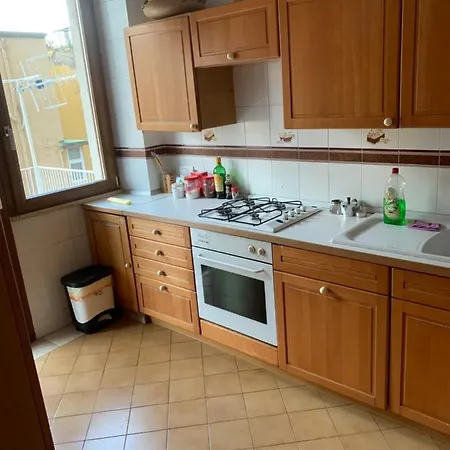 Pizzofalcone * Νάπολη