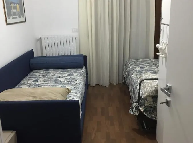 Pizzofalcone * Nápoles